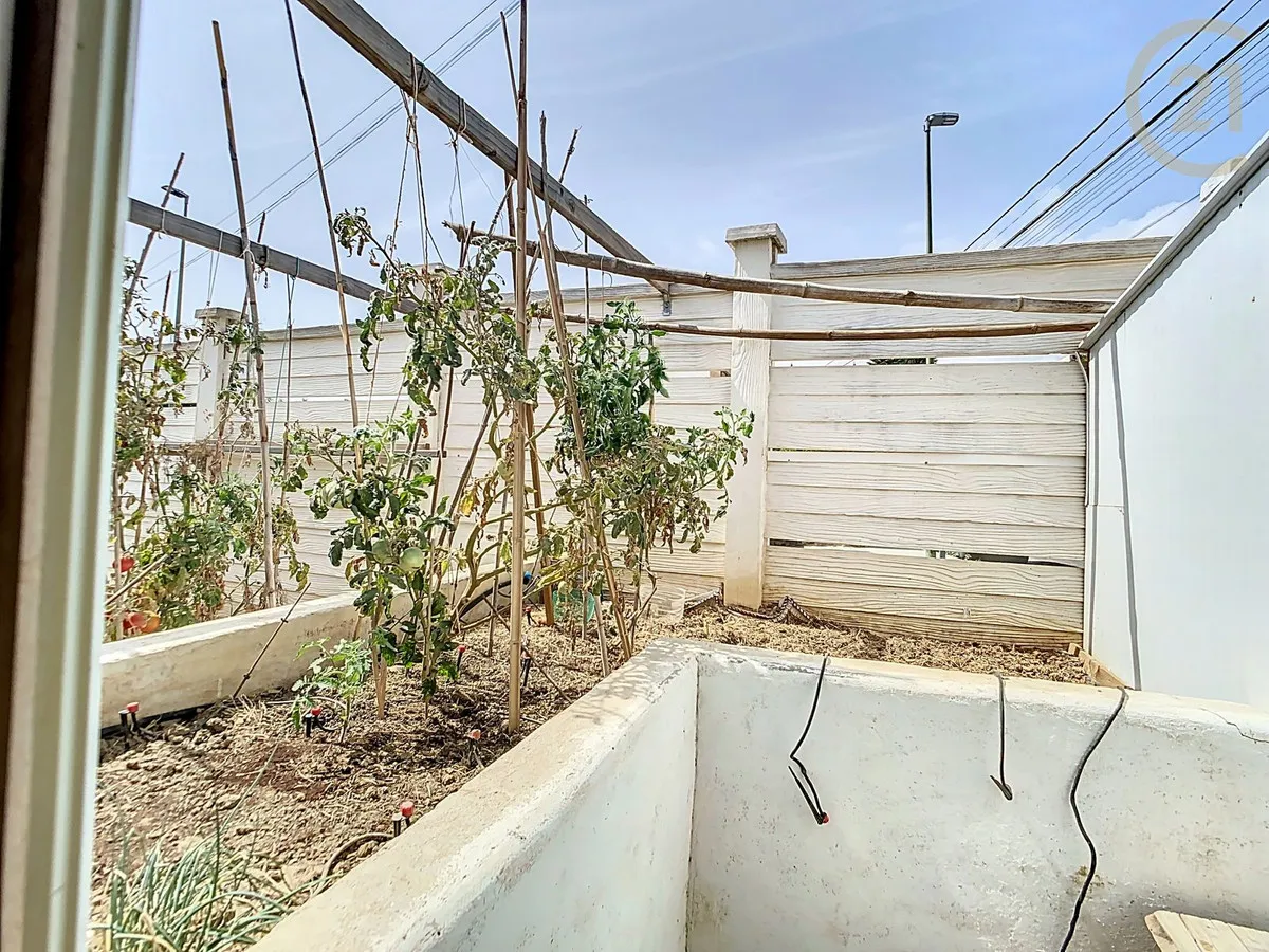 44d3f08c-5666-426e-8902-77d34cff2dfc