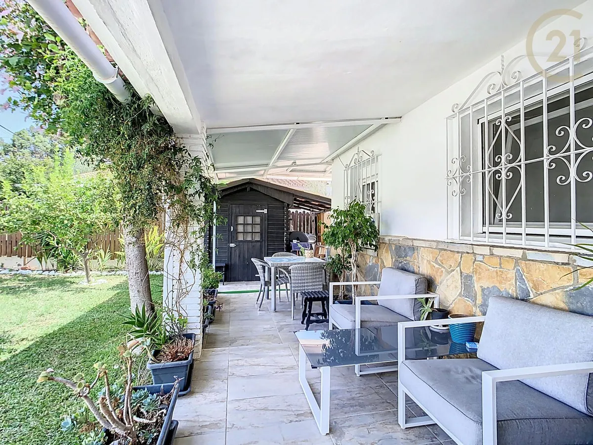 ddf8d028-fd0f-4985-97a9-b3eee67e781f