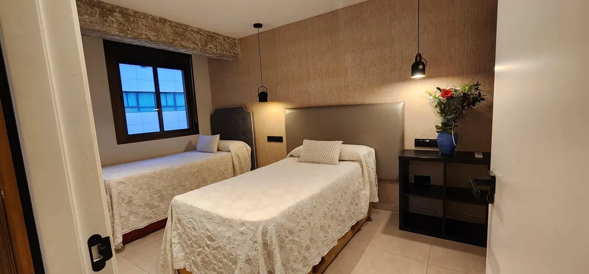 9db3a587-2b68-4a79-884f-3822335b709e