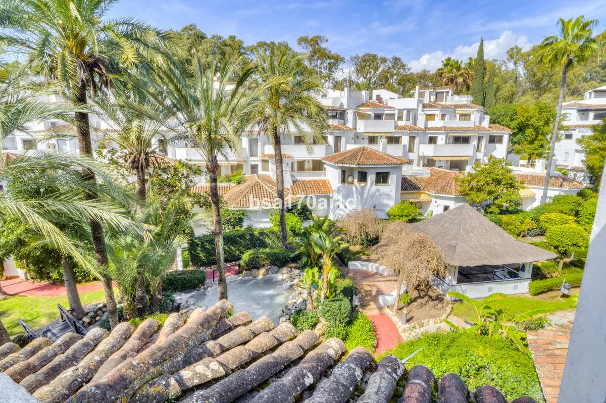 11c7d95f-f7d9-4321-9ba5-6896fdf288a1