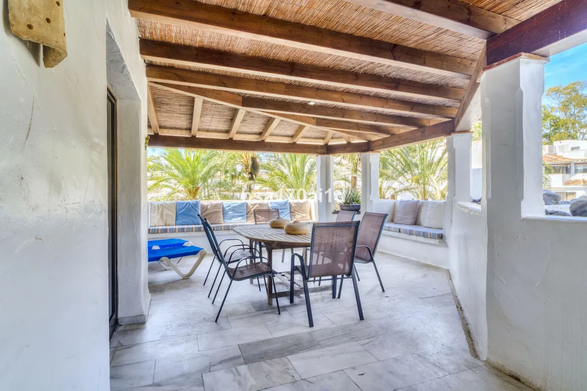 2b02bfd3-d235-4b06-9037-a9cb399517c2