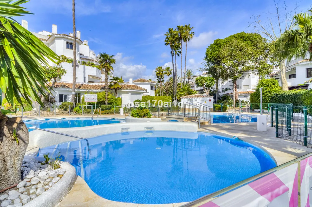 98ce35d8-b946-47e6-abeb-9db2f72ad615