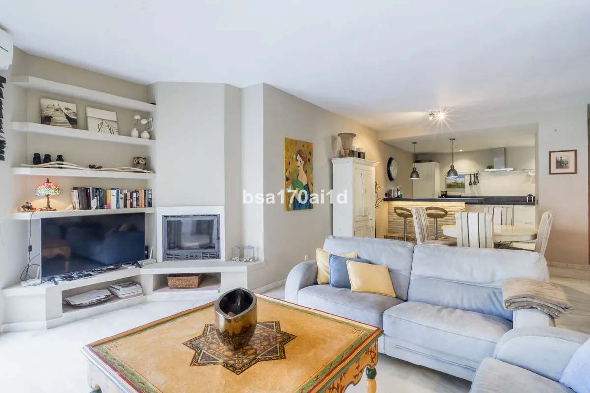 9a1d3e23-41eb-411c-b08a-f70ace4d4f8a