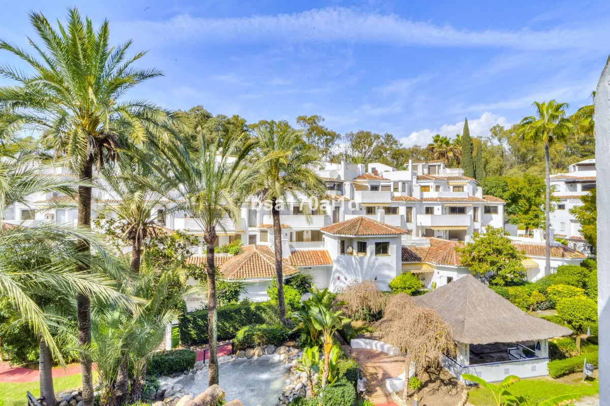 9a8d3dd6-dd5f-4798-9b25-ee192d11f357