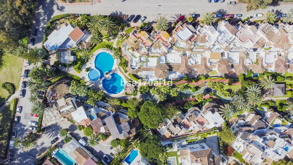 d3feafe1-e1bc-434f-831c-e482f633d6d2