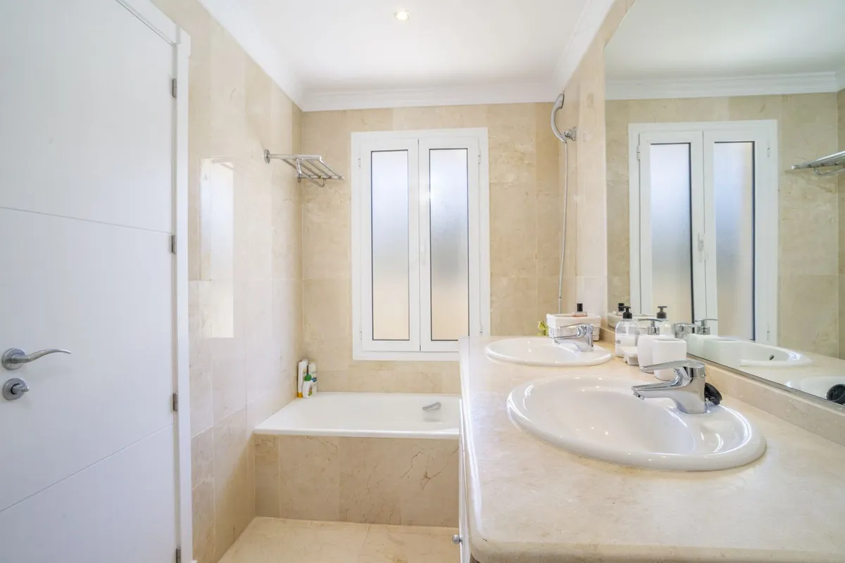 7212d5b8-348e-472f-b868-08d429820903