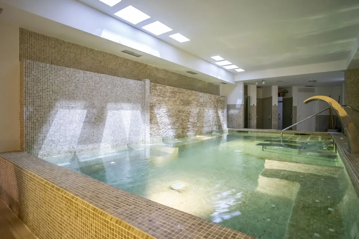 7f178086-89ce-47e7-9f90-16fa14f34630