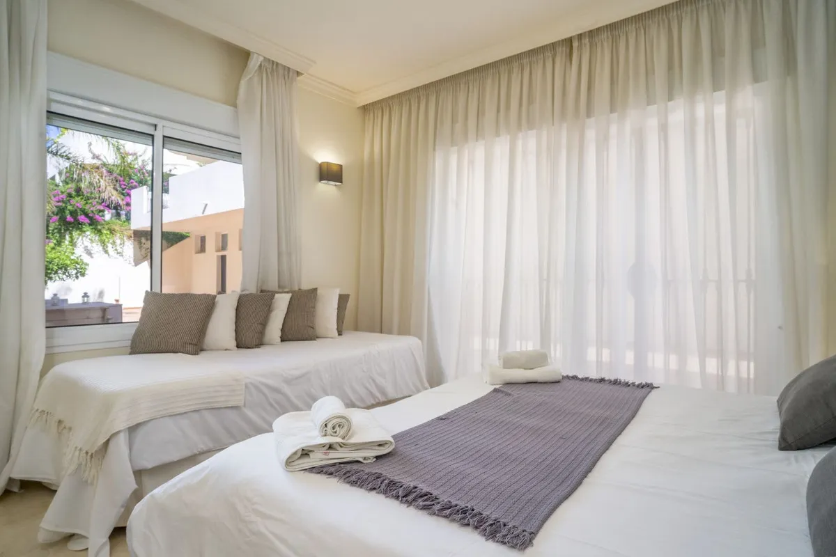 8d97e341-3af1-49fb-81be-e923264defde