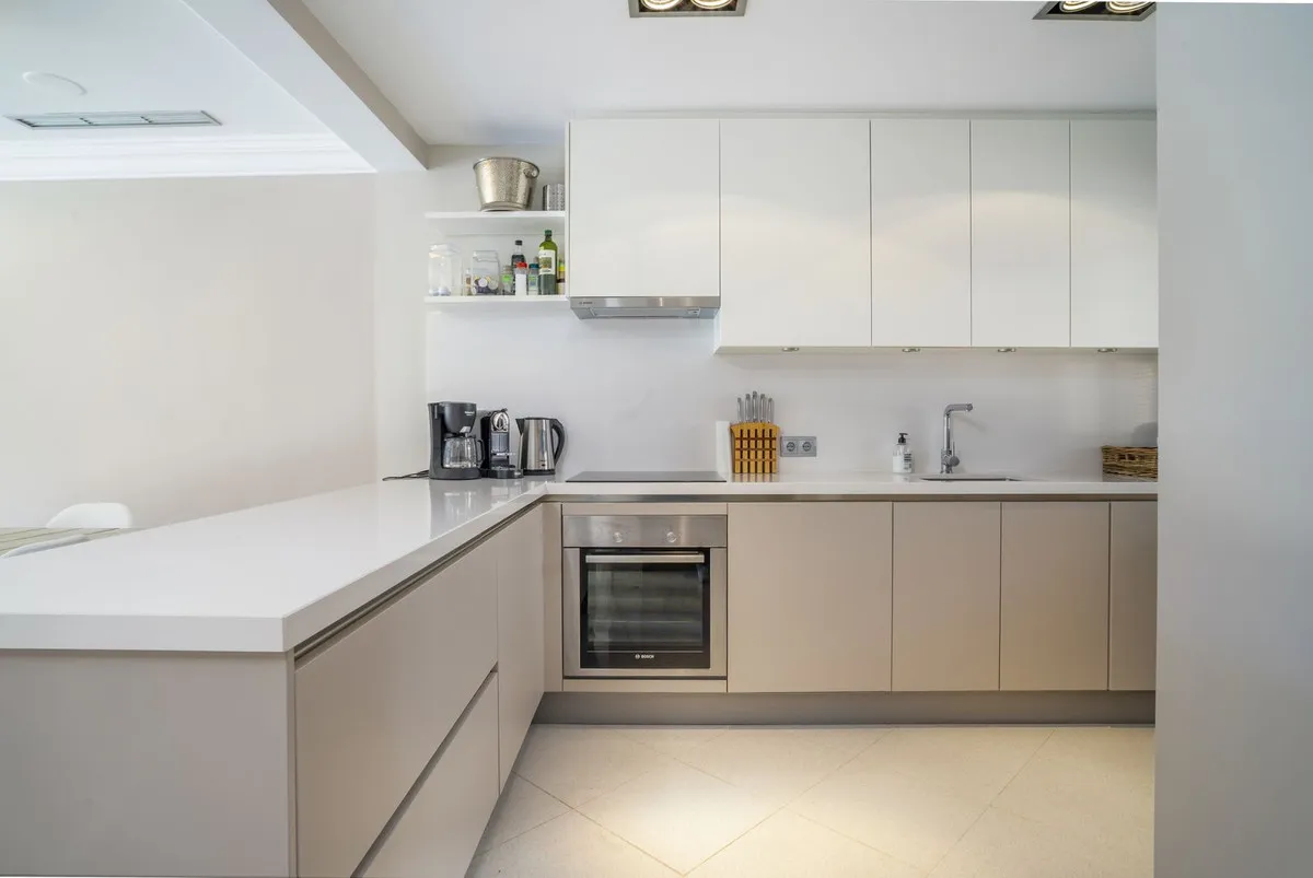 e513e817-cbeb-4fe6-9058-f75a345f928e