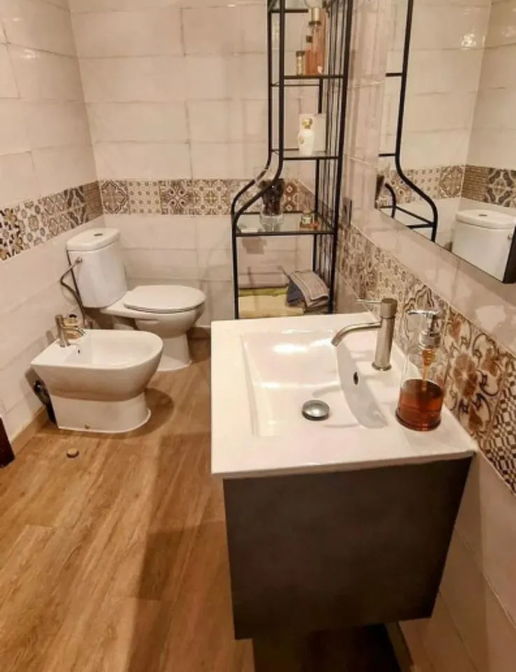 c9a0f70f-a2bb-46ee-8a62-28d6364804b7