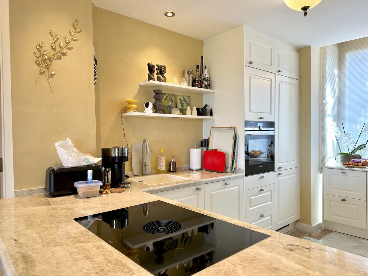 21db259c-f5a8-45bd-b7fc-858daf519d44