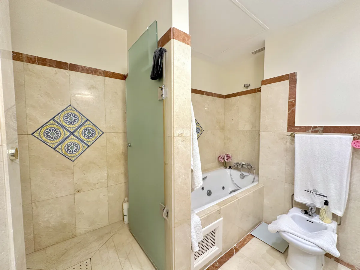 4d2dde91-938b-4d32-9337-ede1f79263ef