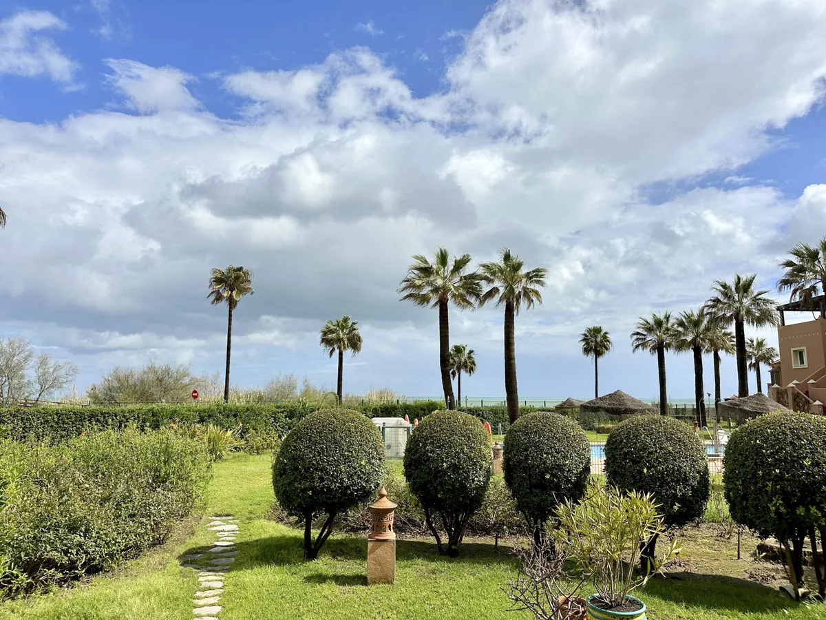 7f9715a9-4477-438c-a37f-f350b0c82645