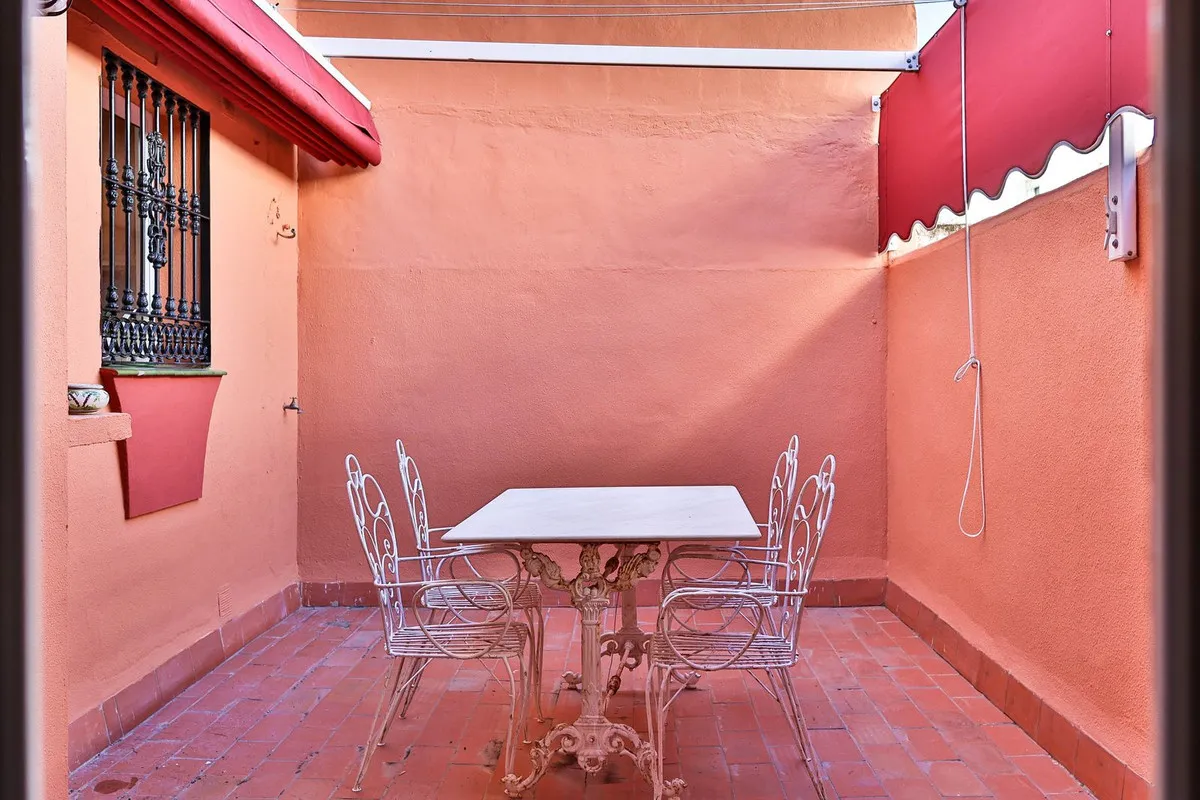 4a5ed114-3a6a-4a35-95de-e2fcc24ce9c3