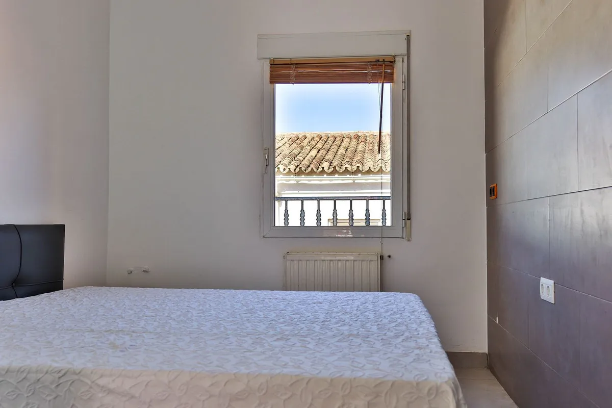 85c0bfec-24d3-4c40-b17e-ee9d388e9ef7