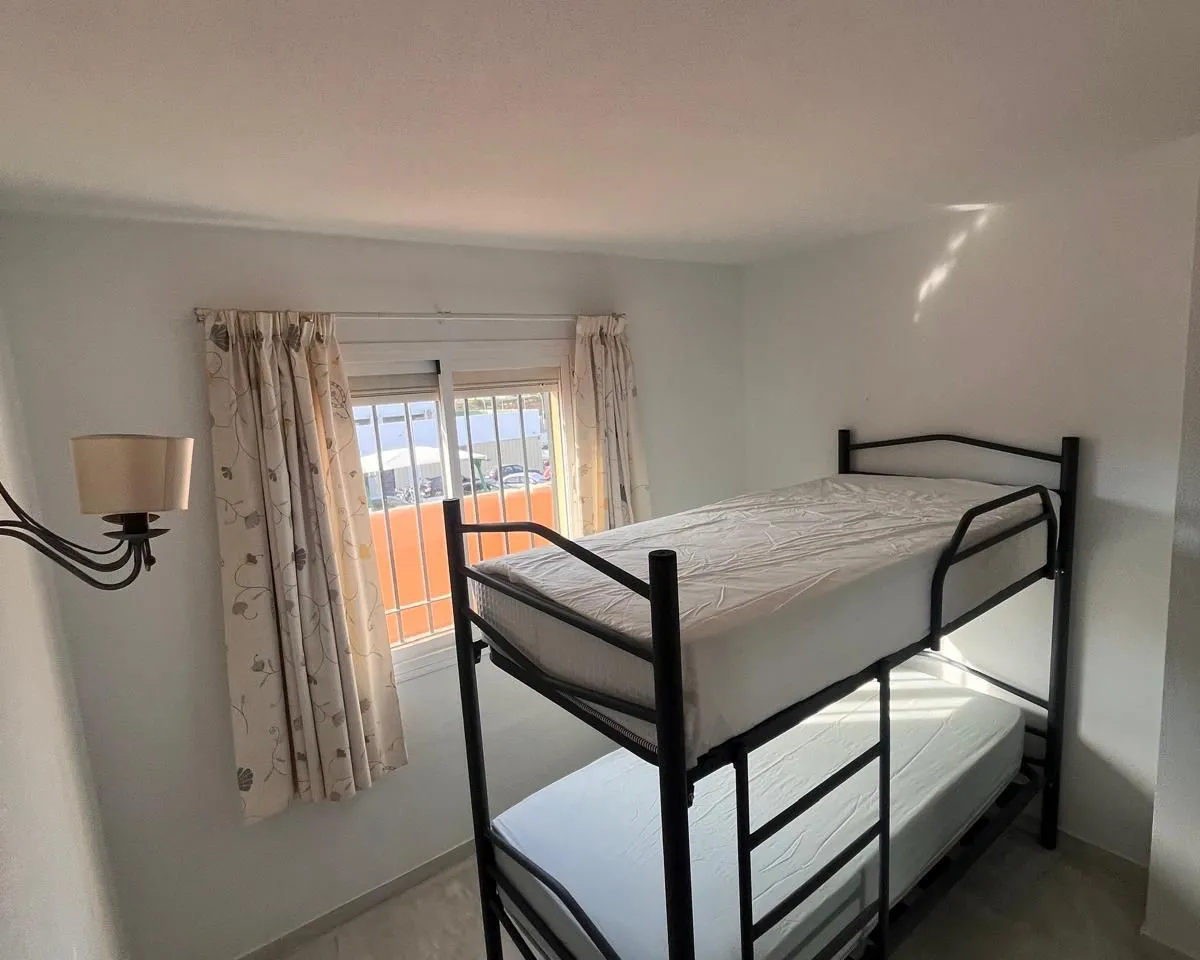 8717c08e-68ce-4aa7-aac4-4881c54b396a