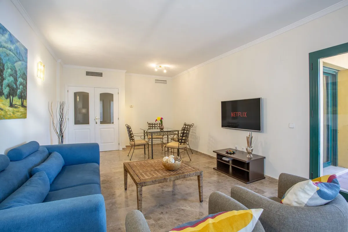 208b2290-1457-429e-a90c-4dd42a7d5036