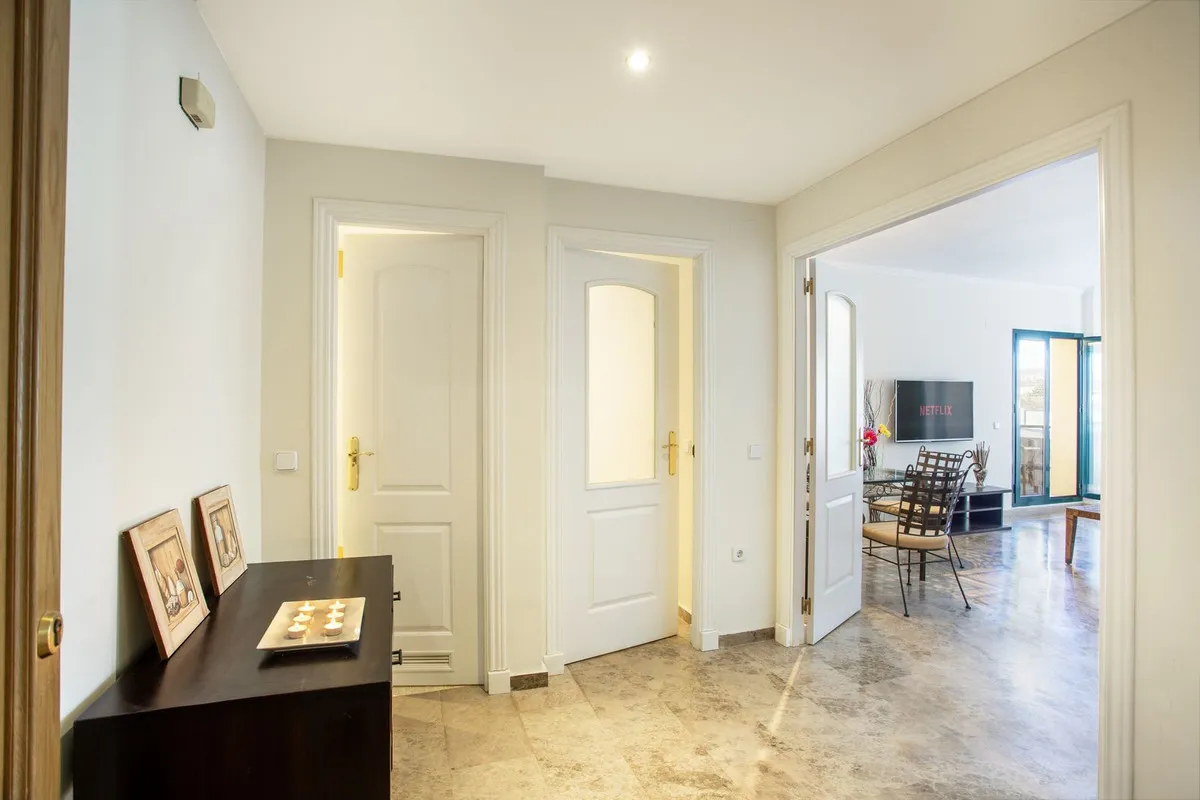 e36a03ed-7825-4afa-baf2-96dd3195c435