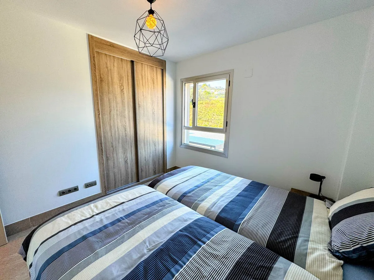 21b10d1d-2d9a-478e-8440-581f198b3ba8