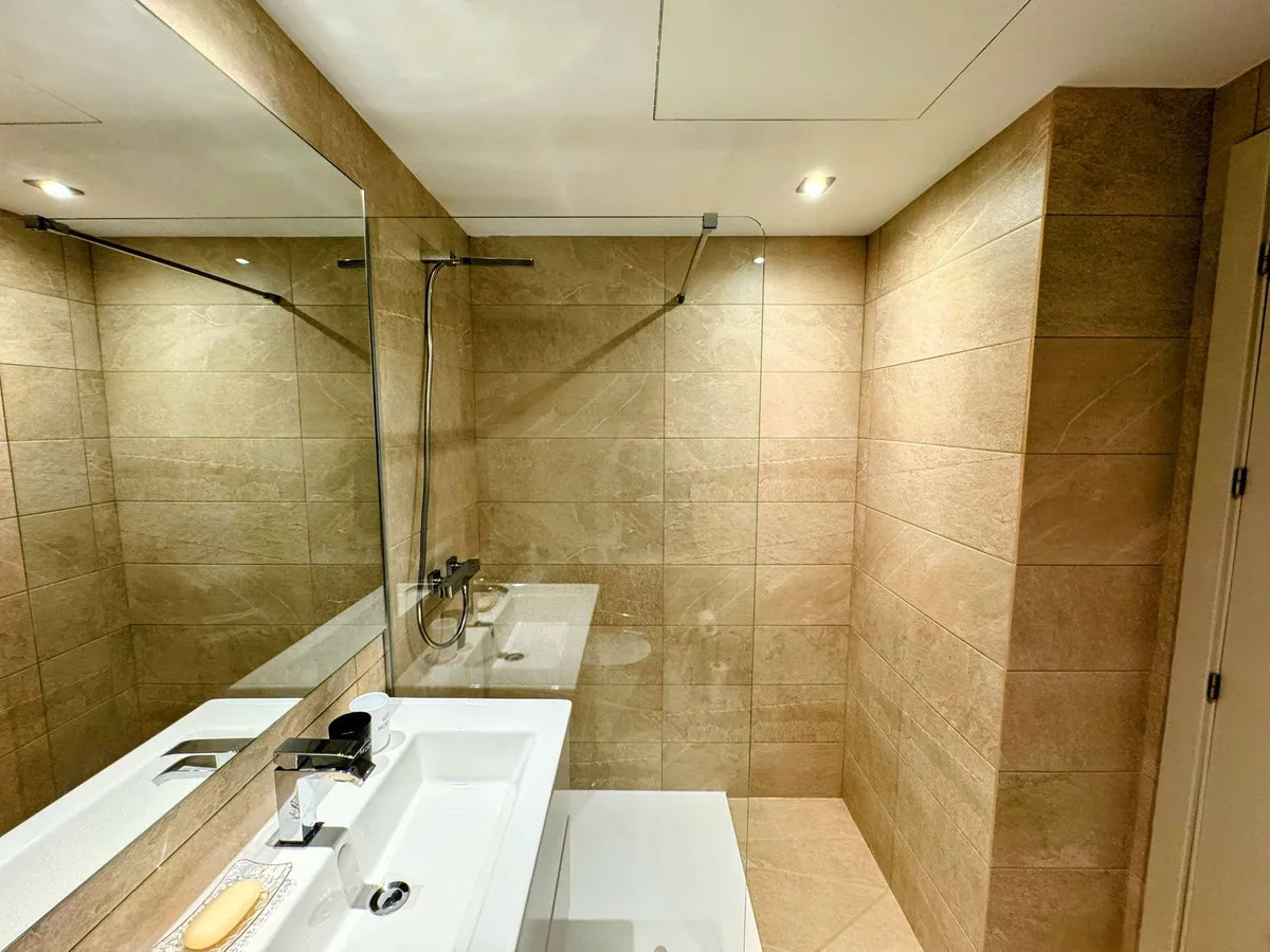 5245c559-a30b-469c-9abc-5c2526d06a53