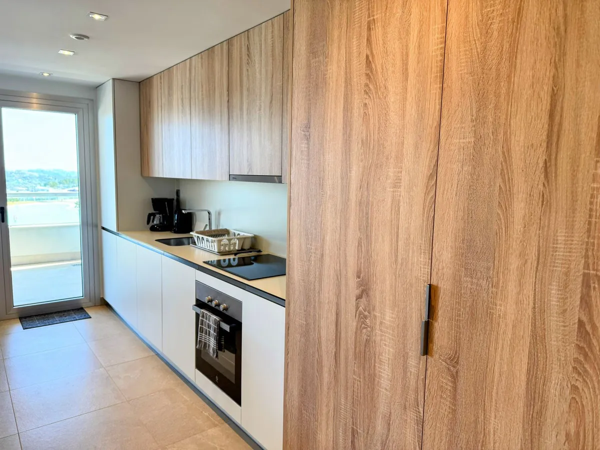 9c6c7bca-a92b-4bc2-a9b9-dc22d04f15cc