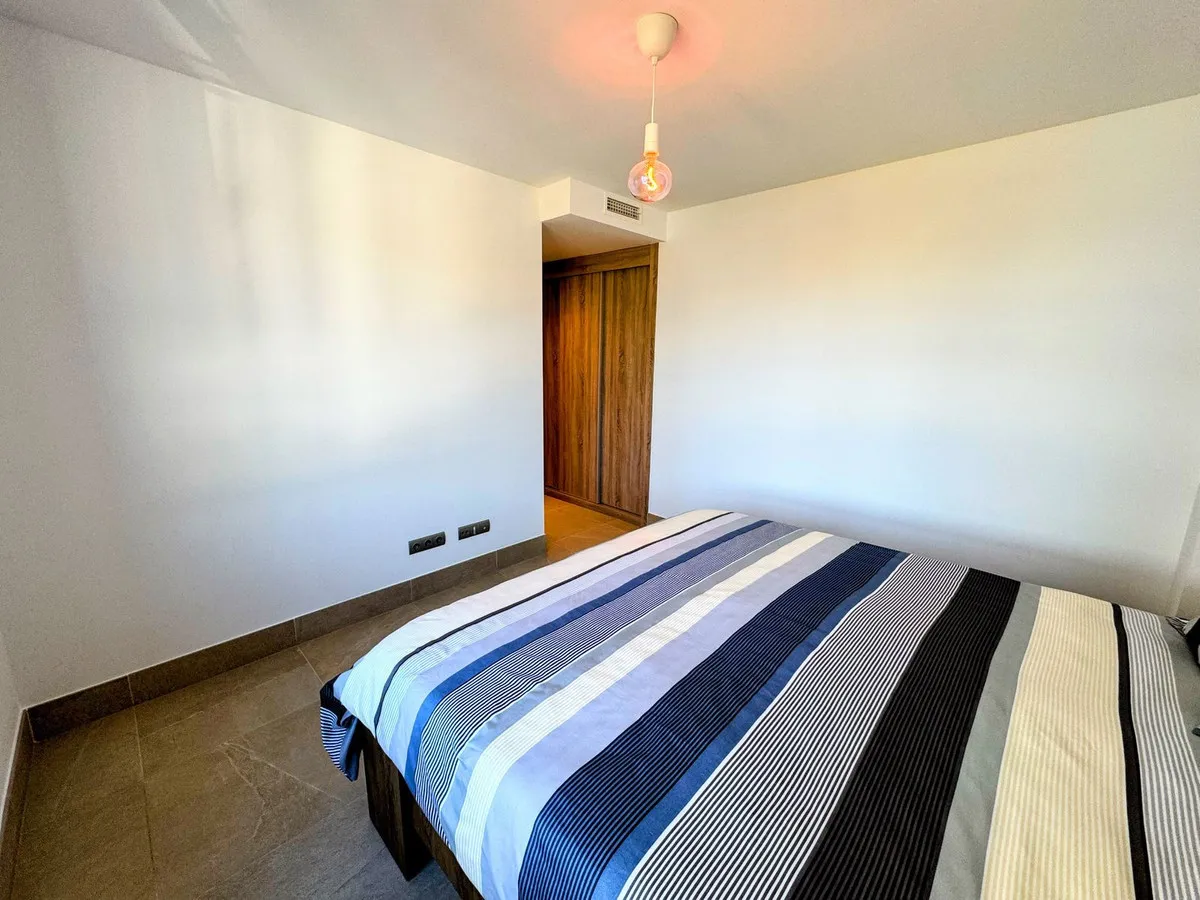 c34e6ce5-7bb6-4c35-bdb1-99e9c16e5261