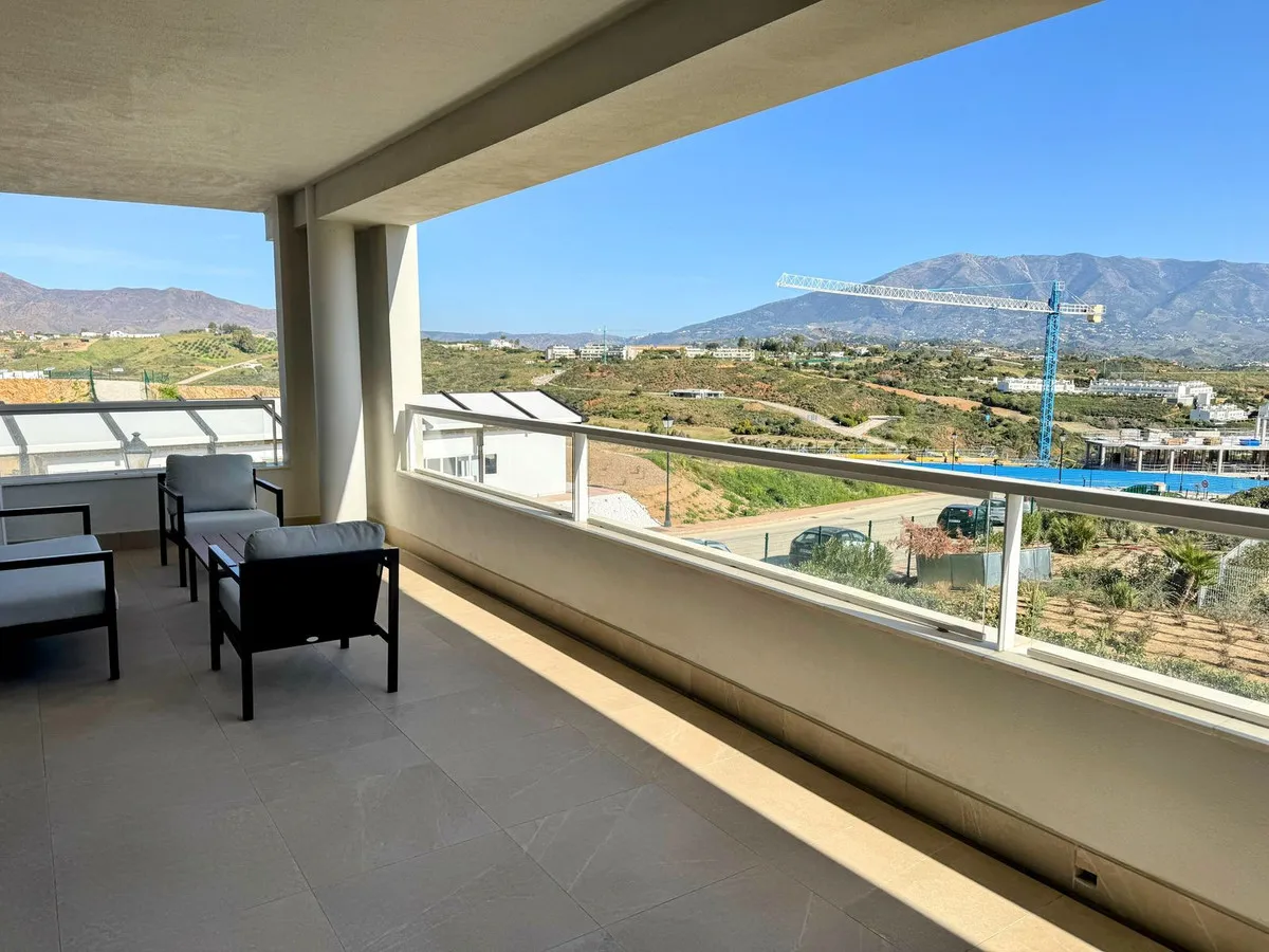 db9a5aca-2d31-47a3-98ce-5eef670c530e