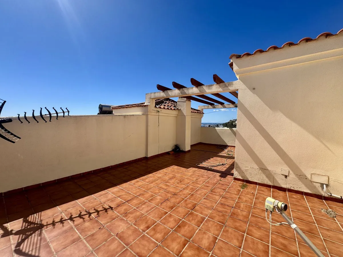 19b5066c-d16d-40c7-9b96-7269f0833fd3