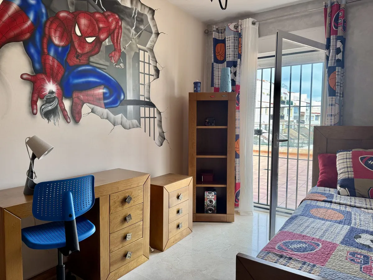 24f65244-3286-4901-b991-4931d3810917