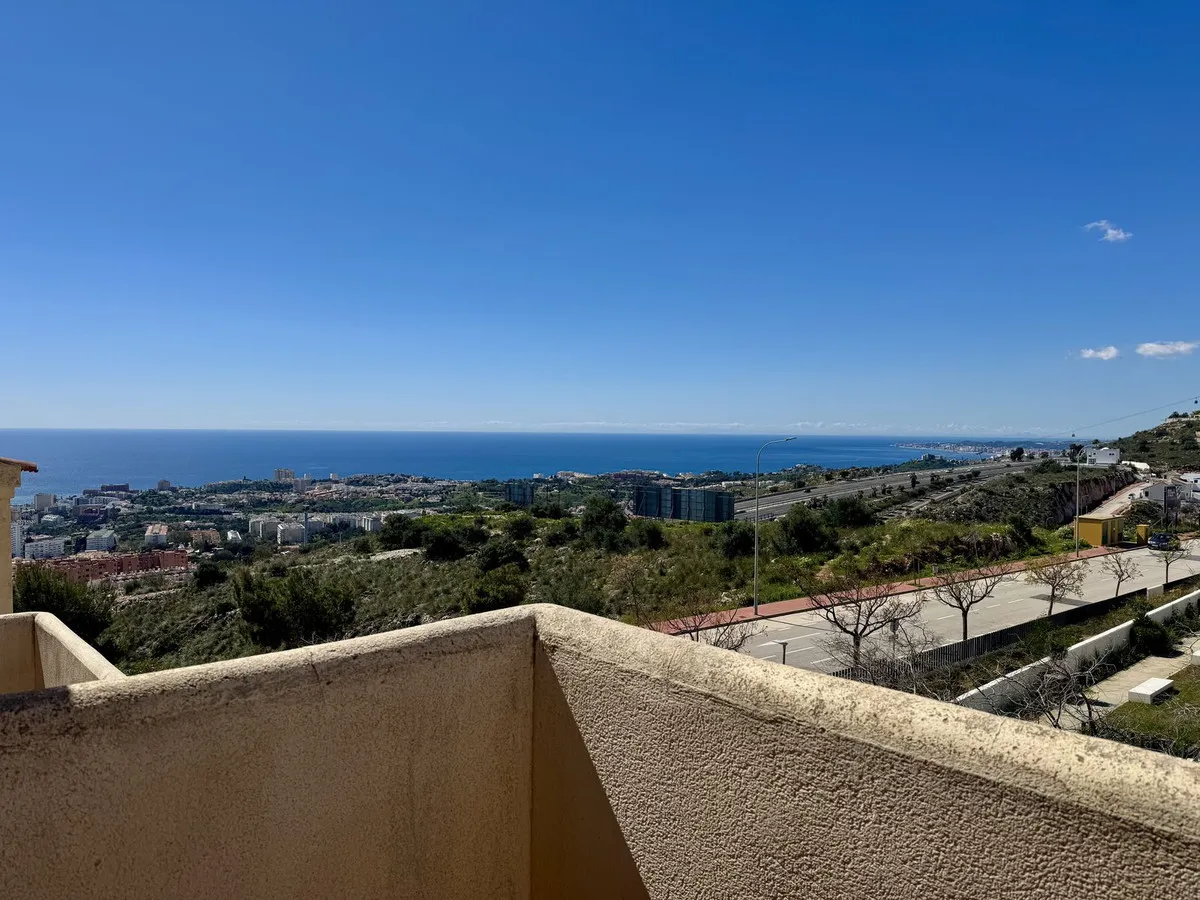 29e8083a-eee2-4bac-a355-8b012b248809