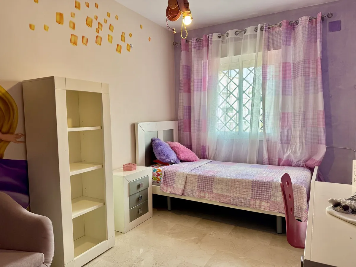 3cfd109b-6a14-4cc7-bbc2-084c1154d5d3