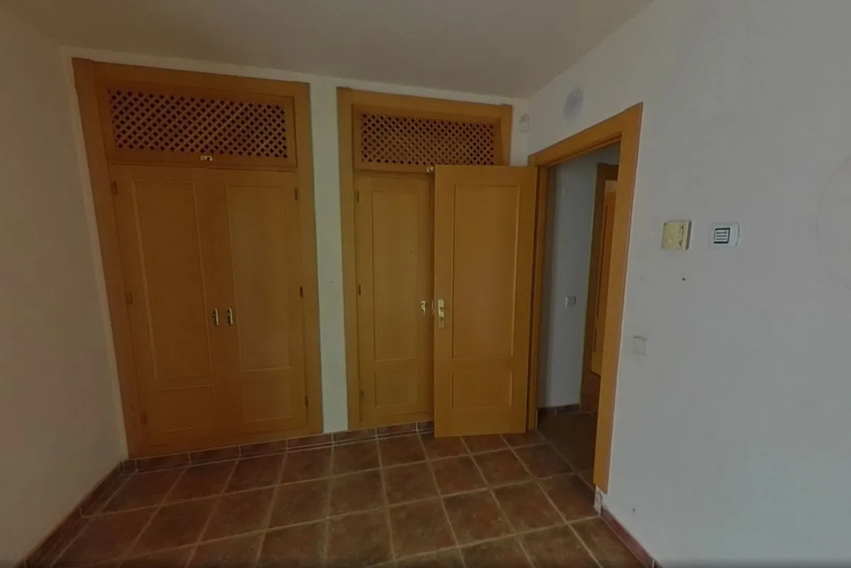 50209892-f438-48d0-bfc2-96924893e737