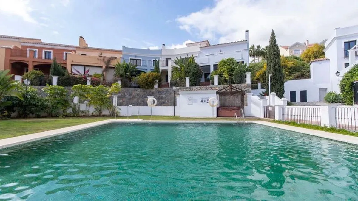 8fecdef6-2945-4027-97c7-cf00555b529b