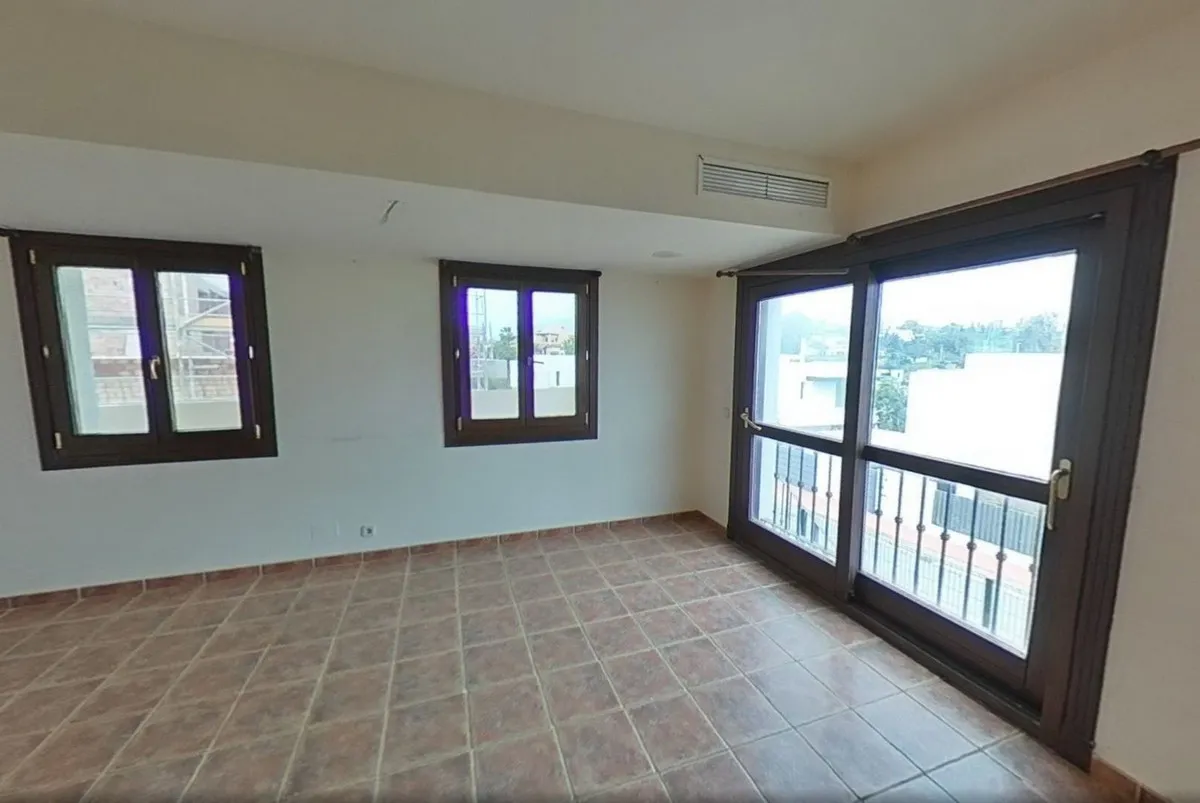 973e36fb-5d86-48ef-9809-fbd6aebb63fa