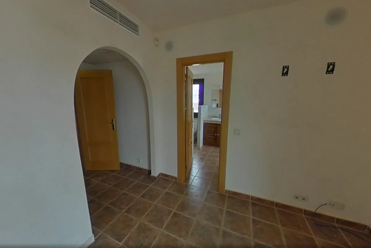 cff2313d-948d-41b1-ac34-317eba46e457