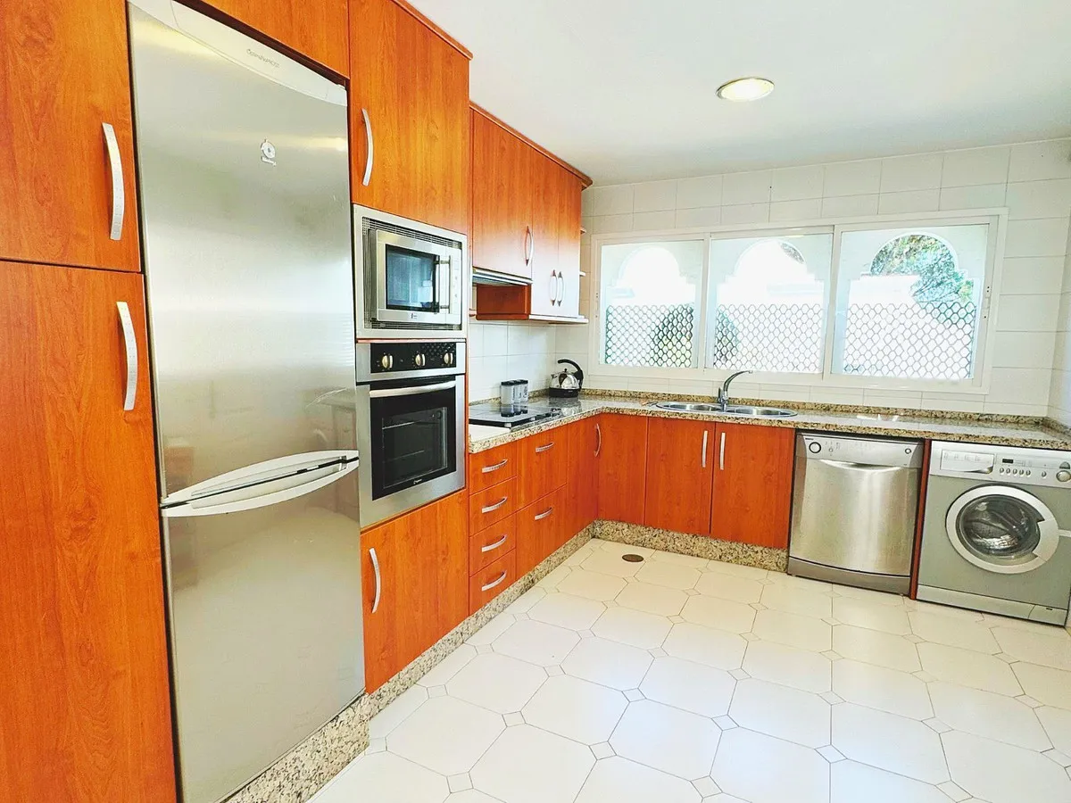 334ffb12-e5b2-4a3c-9c86-b6d0b1bf3df9