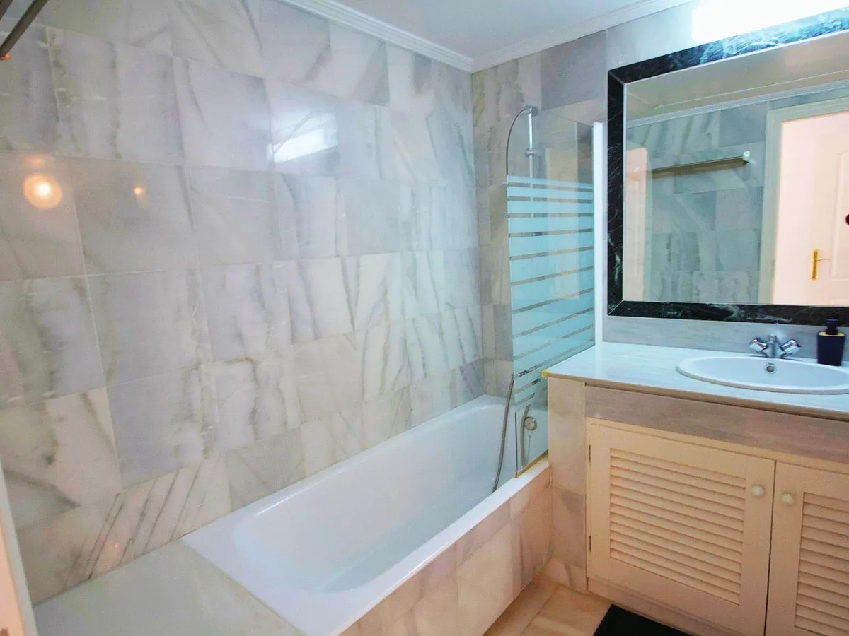 449f74e3-438c-4fb2-afc6-7c7d7983fd78