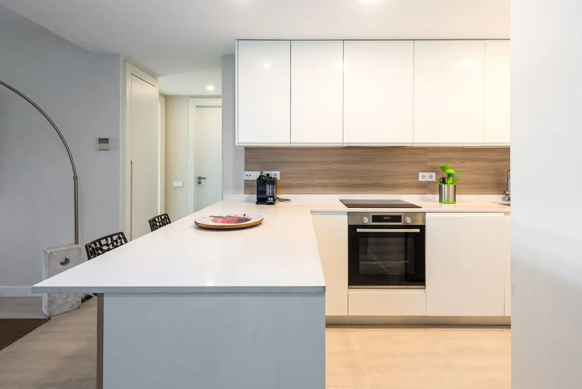 2c635ab8-191f-4b44-a770-e4e048641187