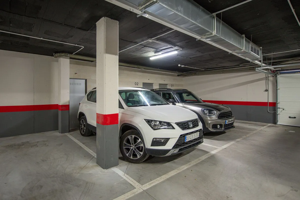 bd3d28d5-d6ce-4de4-9b03-7cc7b2429d3e