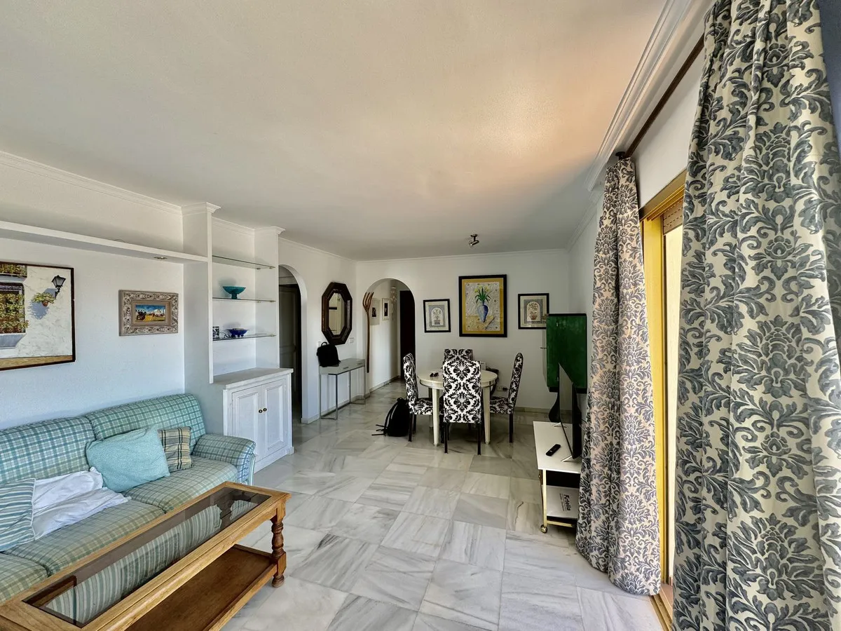 4250abc2-eb20-4ca3-8dcb-8b0440fd3ad2