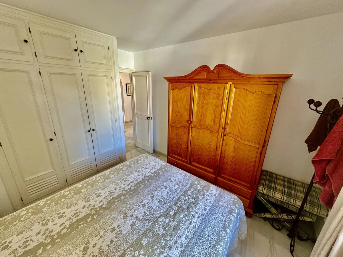 c53b2bef-2d99-4936-b765-1a9720645ca6