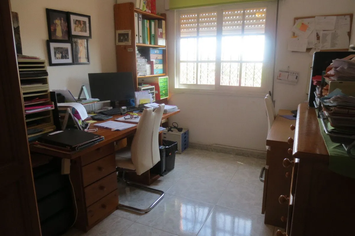 10dc1158-3228-45a7-a3f9-c58b1ab6b506