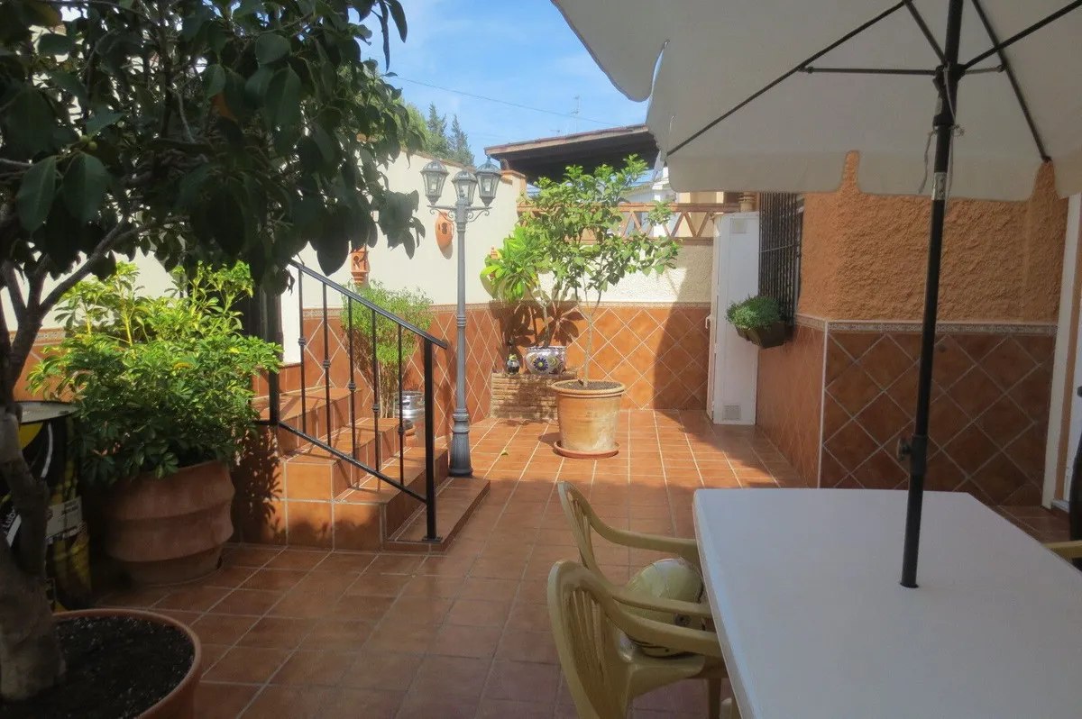 58f895c0-4225-4b36-9599-2a16165f8da5