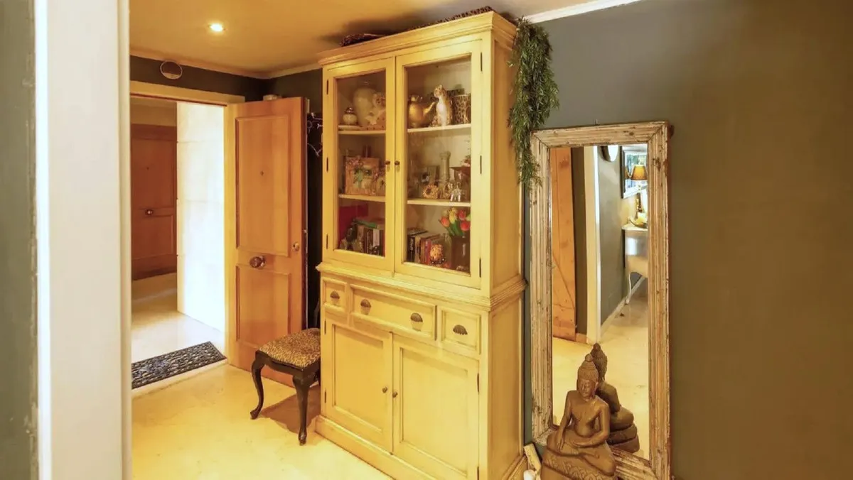 ea08448d-a8b3-4c43-905e-d20db644cf9b