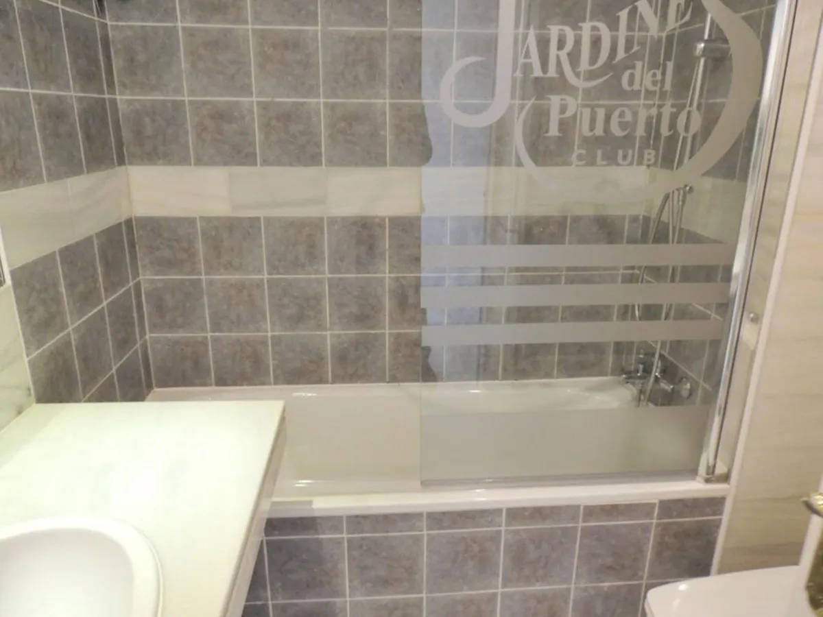 25ffc0d0-b145-44d6-a506-75a6ba088b0b