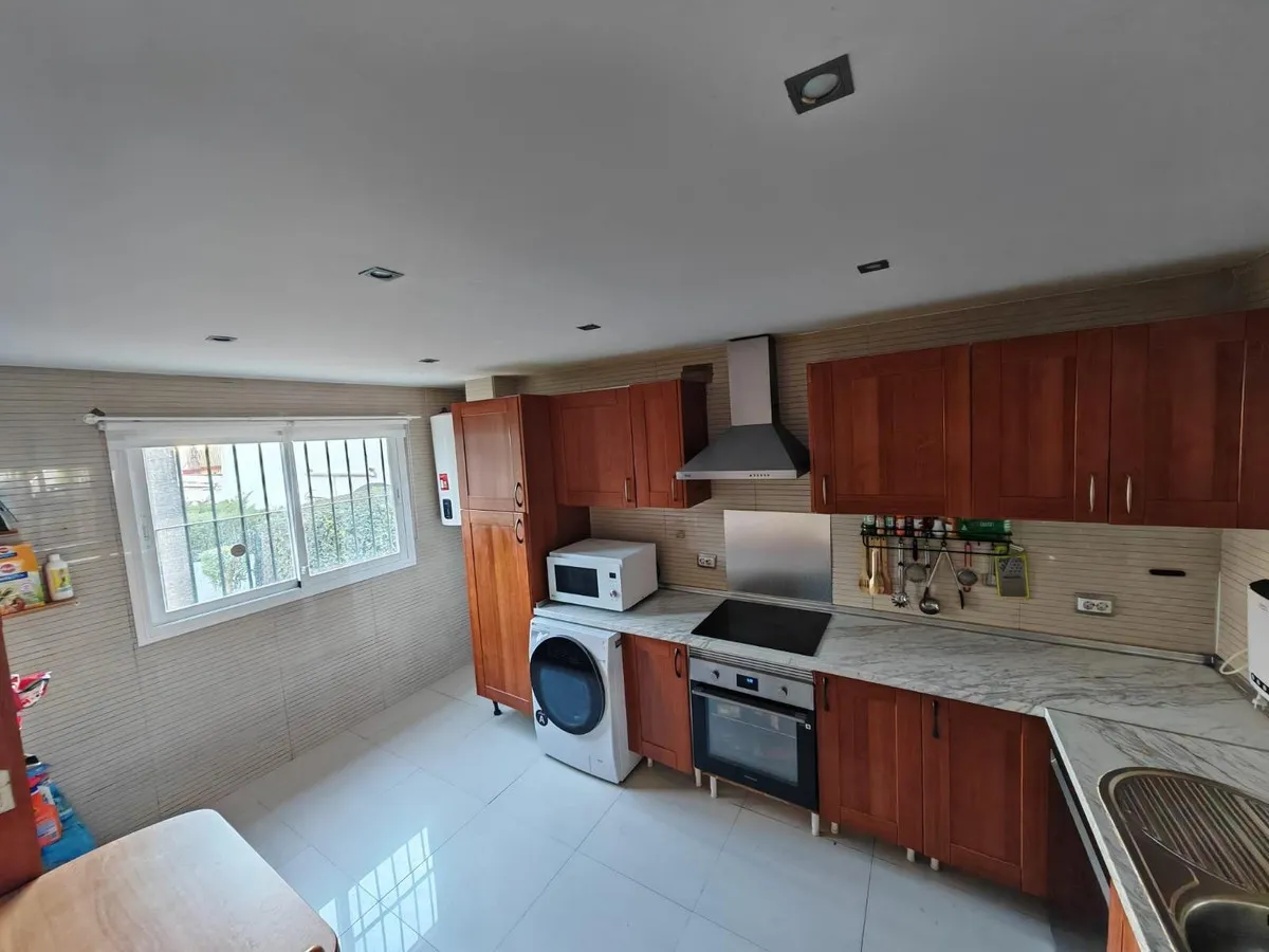 15c7ea45-f52e-489e-93b0-a3a5f5ee62f5