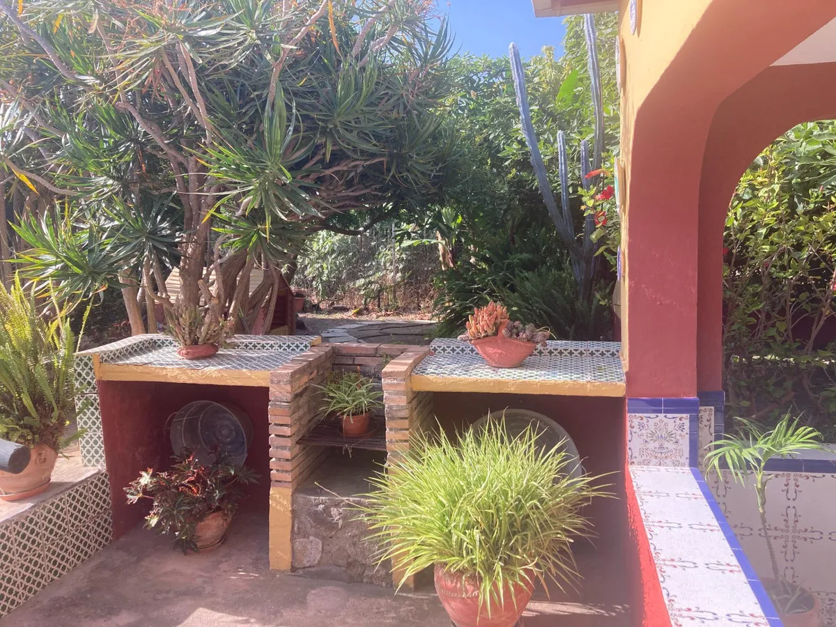 cd9b9bda-c57e-4df6-bf6d-987277e5b9ee