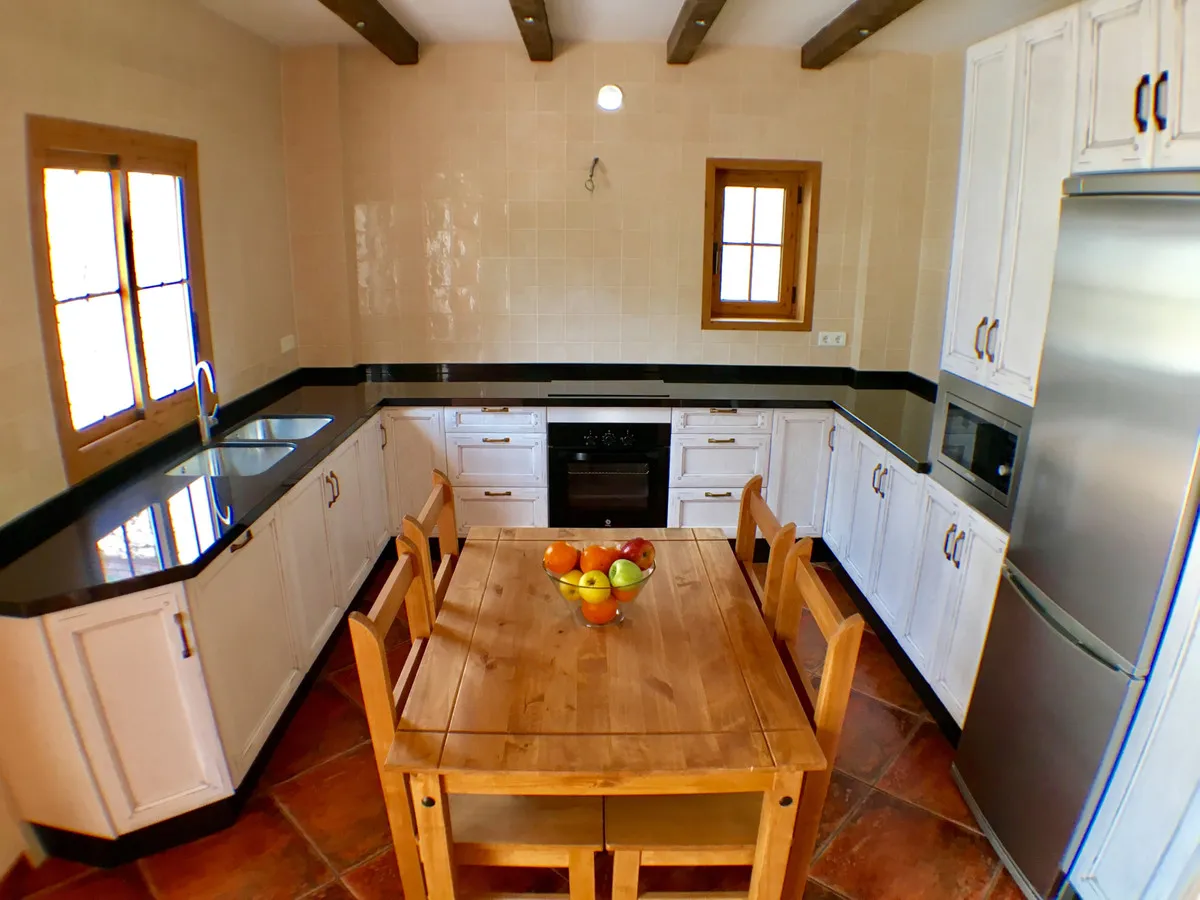 1a68de6c-005e-4645-b20d-3159f8f9b5a2