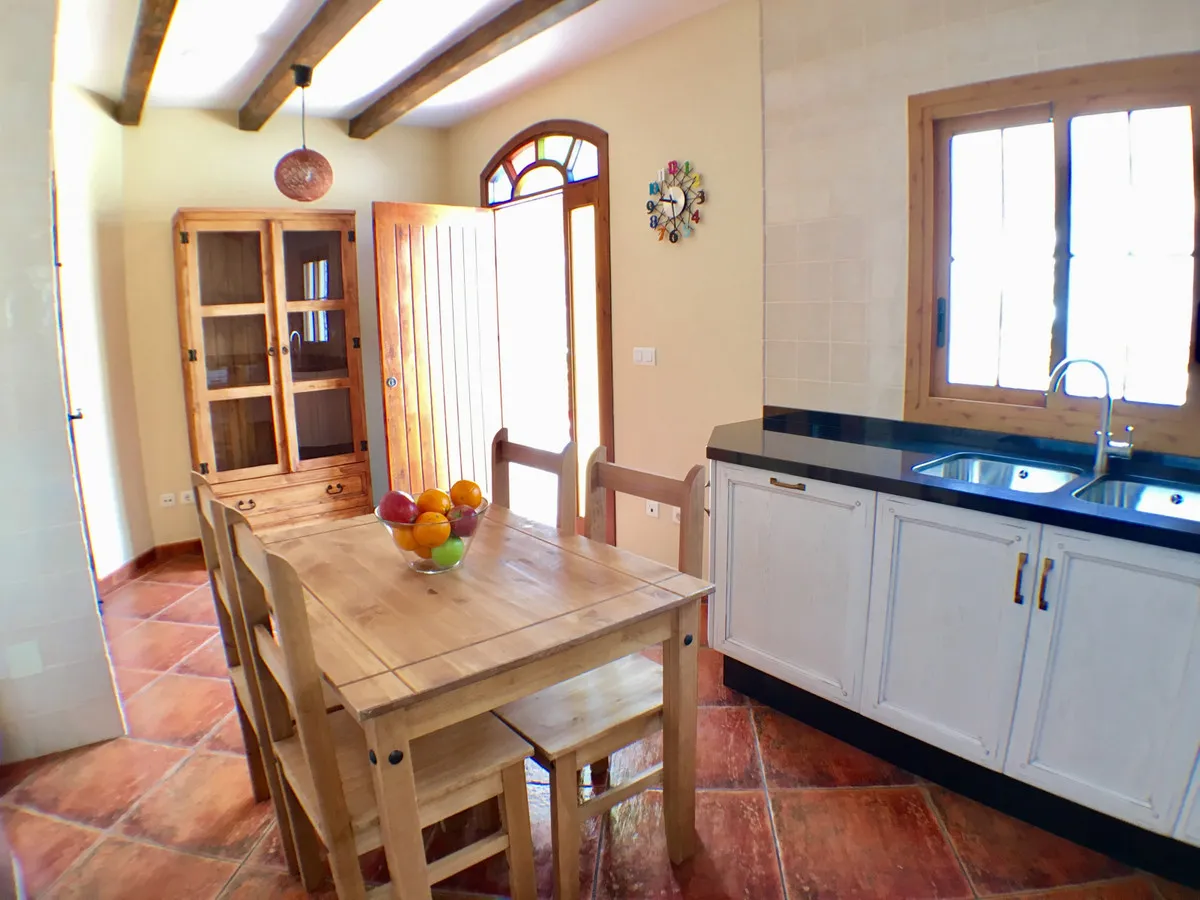 9965c3b1-4a82-4b9d-bd1e-ef9017023d27