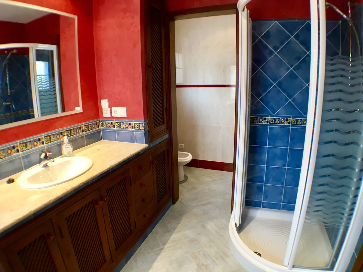 cf608834-f472-4b0b-9ec3-c7cadcca1205